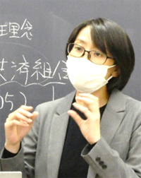 講師の堀口さん